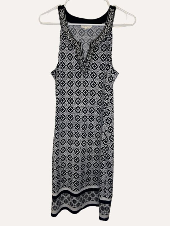Magnolia Grace Dresses & Skirts - Magnolia Grace Sleeveless Geometric Embroidered Dress – Size M